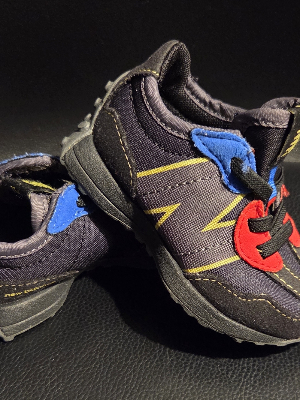 New Balance Toddler - Dark Blue Sneakers with Red and Blue Accents